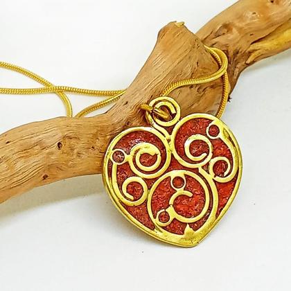 Herzkette Koralle mit Goldbronze und vergoldeter Schlangenkette