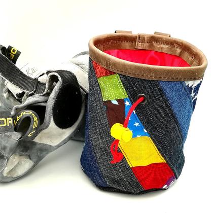 Chalkbag Jeans-Upcycling mit buntem Patchworkstreifen