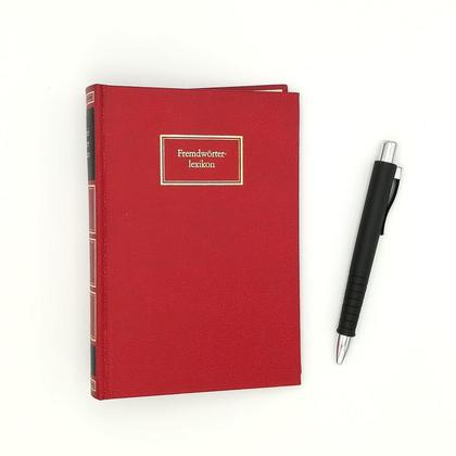 Notizbuch aus altem Buch "Fremdwörterlexikon"