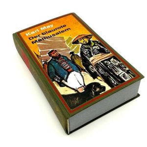 Schatulle aus altem Buch – Karl May