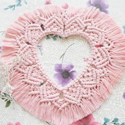 Makramee Herz Wandbehang rosa - Image 3