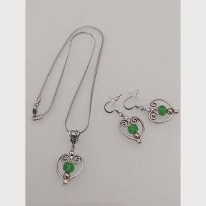 Schmuckset – Trachten Halskette und Ohrringe – grün – Edelstahl