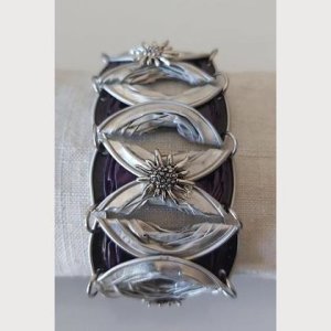 upcycling: Trachten – Armband aus Kaffeekapseln – violett