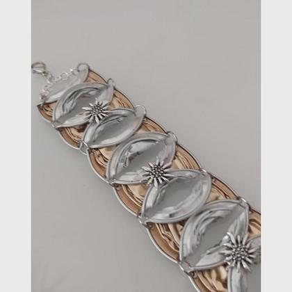 upcycling: Trachten - Armband aus Kaffeekapseln - gold - Image 3