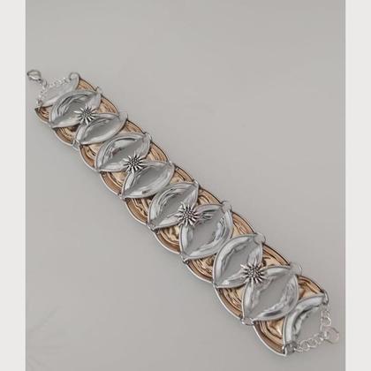 upcycling: Trachten - Armband aus Kaffeekapseln - gold - Image 2