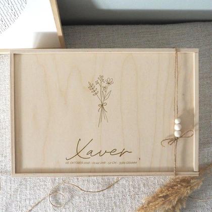 Sammelbox Name + Blumenstrauß