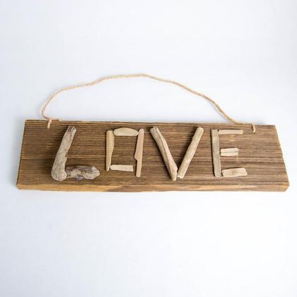 Love-Holzschild aus Alt- und Treibholz - Image 2