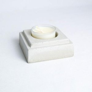 Beton-Teelichthalter mit Struktur