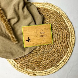 Holz-Karte „Frohe Ostern“ & Schmetterling