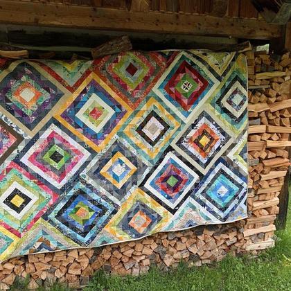 Quilt scrappy squares