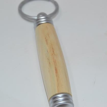 Holz Schlüsselanhänger mit Geheimfach aus Pappel handmade - Image 3