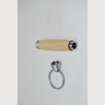 Holz Schlüsselanhänger mit Geheimfach aus Pappel handmade - Image 2