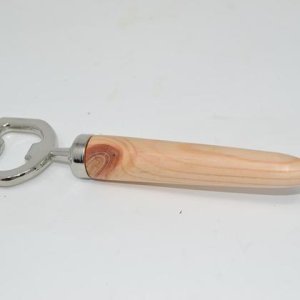 Holz Flaschenöffner Kapselheber aus Zirbe Holz verchromt handmade Geschenk