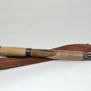 Holz Füller Füllfeder Füllfederhalter Walnuss Magnetverschluss handmade