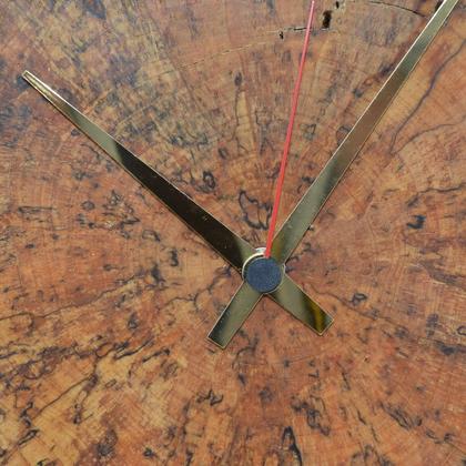 Holzuhr Holz Wanduhr Uhr 34x31.5 Birke Baumscheibenuhr Holzdeko Unikat handmade - Image 2