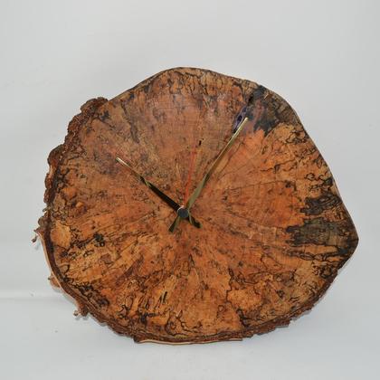 Holzuhr Holz Wanduhr Uhr 34x31.5 Birke Baumscheibenuhr Holzdeko Unikat handmade