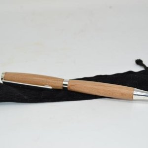 Holz Kugelschreiber Erle Drehkugelschreiber aus Holz Holzkugelschreiber