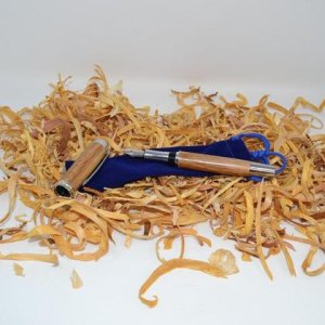 Holzfüllfeder Holzfüller mit Schraubkappe Eiche handmade Geschenk