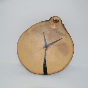 Holz Wanduhr 27×25 cm Ahorn Holzuhr Geschenk Unikat Baumscheibenuhr