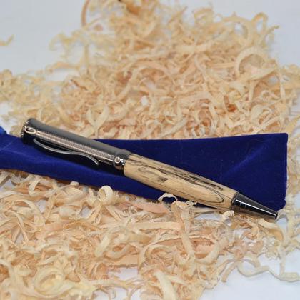 Holz Kugelschreiber Drehkugelschreiber Hainbuche Unikat handmade