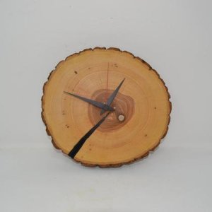 Holz Wanduhr 24,5×22,5 cm Holzuhr Baumscheibenuhr Esche
