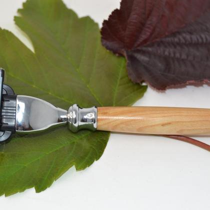 Holz Rasierer Nassrasierer mit Ständer Wildkirsche handmade Geschenk Rasur - Image 3