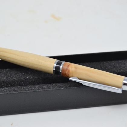 Holz Kugelschreiber Drehkugelschreiber Zirbe Handarbeit Geschenk Unikat handmade - Image 2