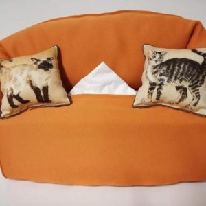 Taschentuchsofa (orange mit Katzen)