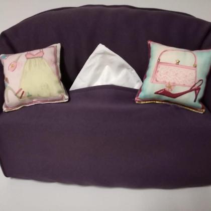 Taschentuchsofa (lila mit Modemotiven)