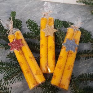 Geschenkset Stabkerzen aus Bienenwachs