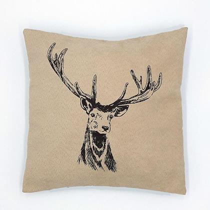 Hirschkissen mit Zirbenfüllung
