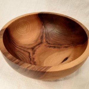Nußholzschale