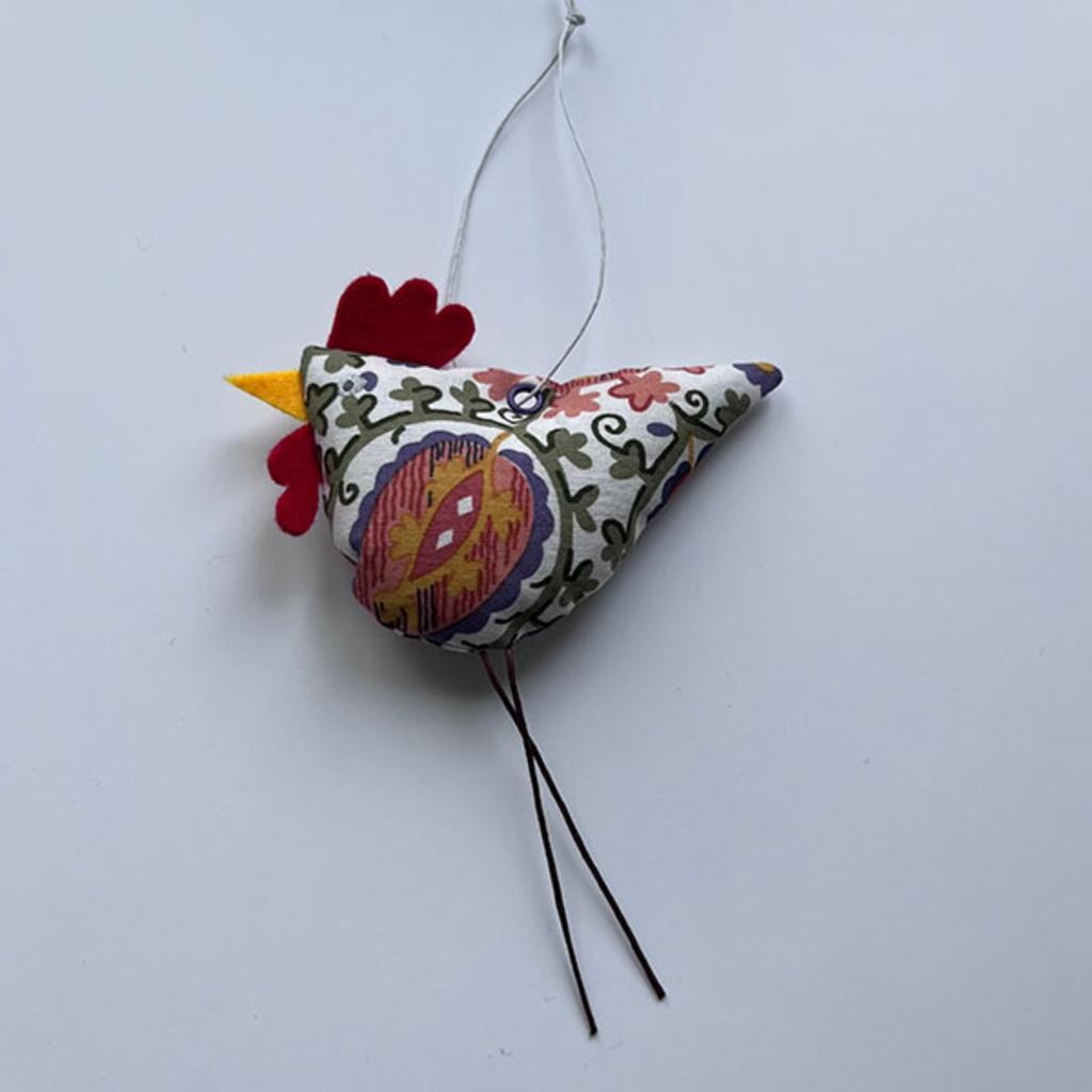 Osterdeko  Henderl aus Stoff - weiß/bunt gemustert