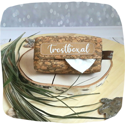 Taschentuchhülle Kork Trostboxal weiß auf braun