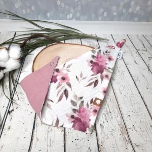 Musselin Dreieckstuch zum Wenden 2 – 4 Jahre weiß, flieder mit floralem Muster