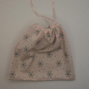 Kleines Geschenksackerl grau/rosa