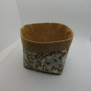 Aufbewahrungs/Geschenkkörbchen mit Blumenranken