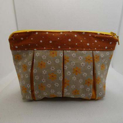 Süße Kosmetiktasche mit Kellerfalten orange geblümt - Image 2