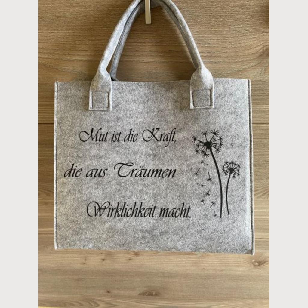 Filztasche "Mut ist die Kraft"