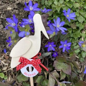 Holzstorch zur Geburt