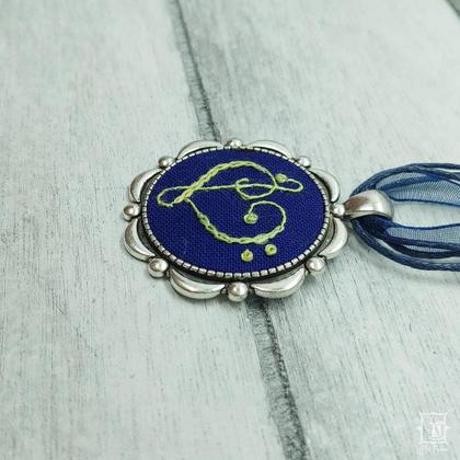 trachtiger Anhänger mit einem Herz aus Noten - Image 2