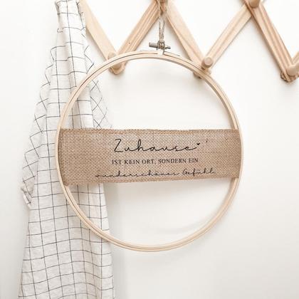 Stickrahmen „Zuhause“