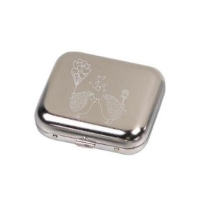 Taschenaschenbecher mit Motiv graviert