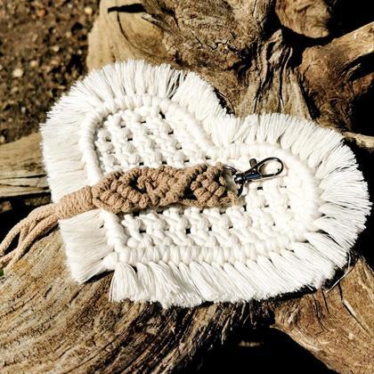 Schlüsselanhänger "Daizy" in Braun