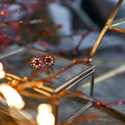 Perlenohrringe Modell Ines in Rot und Gold