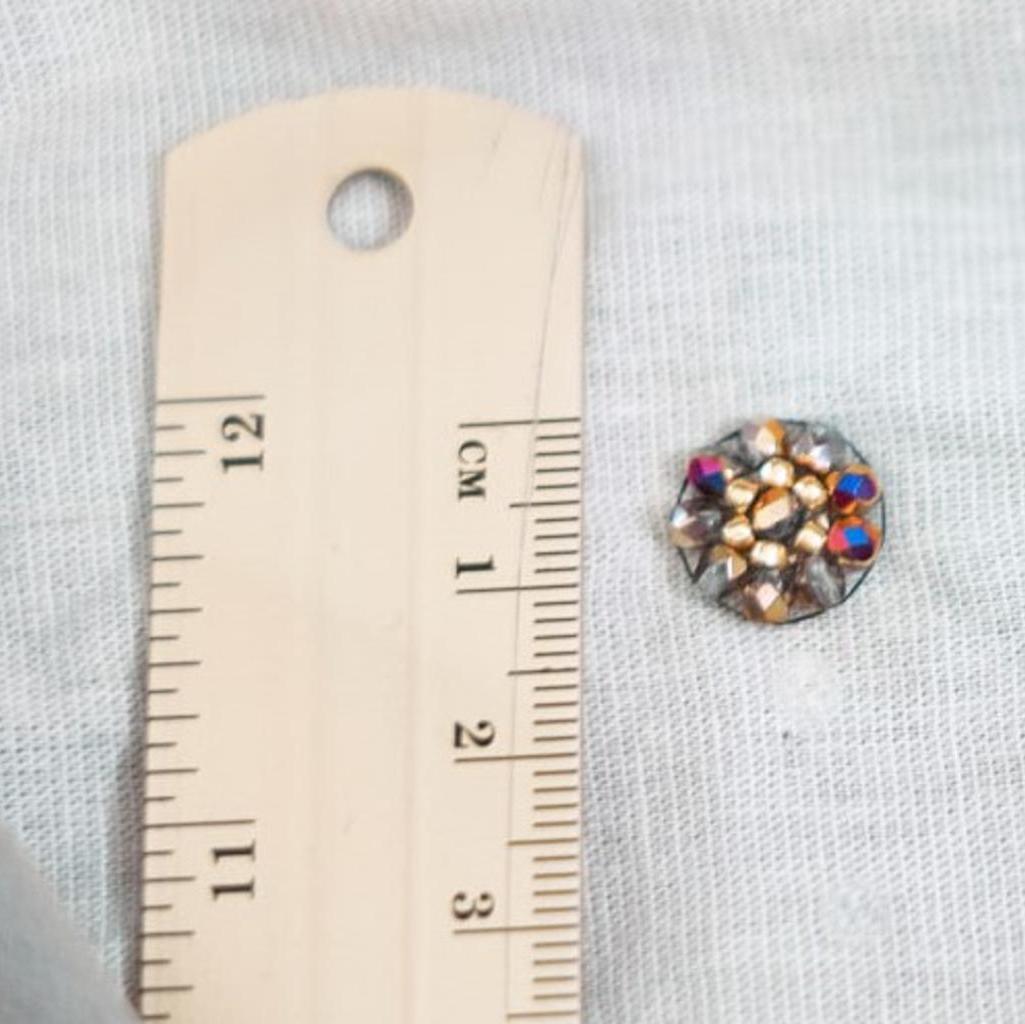 Ohrringe Modell Elise in schimmerndem Violett - Image 3