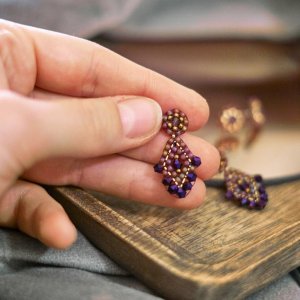 Kopie Ohrringe Modell Anna in Violett