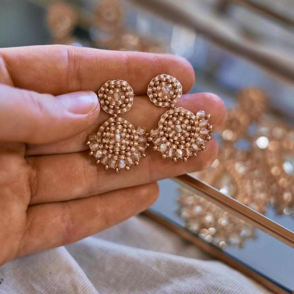 Honigfarbene Glasperlen Ohrringe Modell Valerie