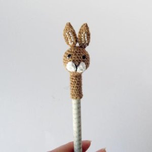 Bleistift mit braunem Hasen Topper