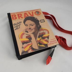 BRAVO 1958 Handtasche